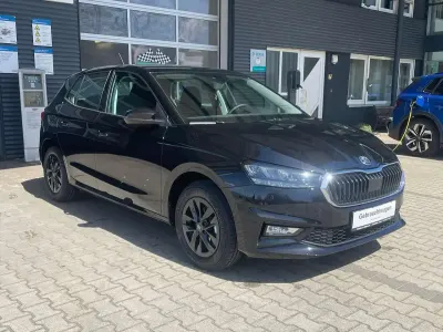 Nowe Skoda Fabia Selection 95 KM (69 kW) 2026 Czarny Hatchback