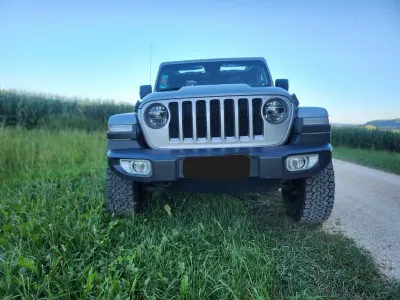 Gebraucht Jeep Wrangler Sahara 200 PS (147 kW) 2021 Silber SUV