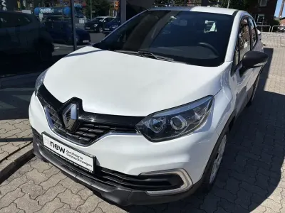 Używany Renault Captur Life 90 KM (66 kW) 2019 Biały SUV