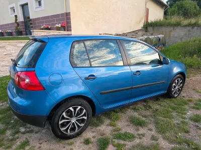Gebraucht VW Golf IV 75 PS (55 kW) 2005 Blau Limousine