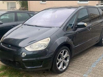 Gebraucht Ford S-MAX Titanium 140 PS (102 kW) 2008 Grau Van / Kleinbus