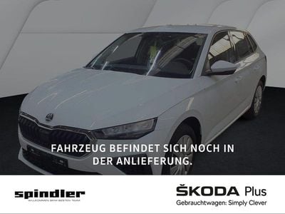 Gebraucht Skoda Scala Essence 116 PS (85 kW) 2025 Moonweiss metallic Kleinwagen