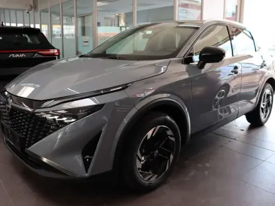 Ny Nissan Qashqai N-Connecta 158 HK (116 kW) 2025 Blå SUV