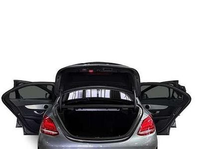 Usata Mercedes C200 AMG line 184 CV (135 kW) 2018 Grigio Berlina