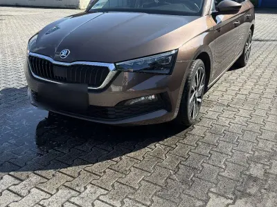 Gebraucht Skoda Scala Drive 116 PS (85 kW) 2019 Braun Kleinwagen