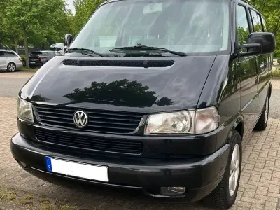 Gebraucht VW T4 151 PS (111 kW) 2000 Schwarz Van