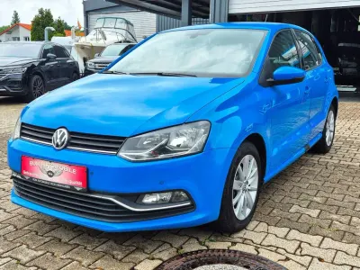 Gebraucht VW Polo 90 PS (66 kW) 2014 Blau Kleinwagen