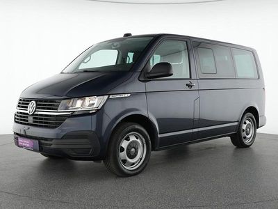 Gebraucht VW Multivan Trendline 150 PS (110 kW) 2021 Starlight blue Van