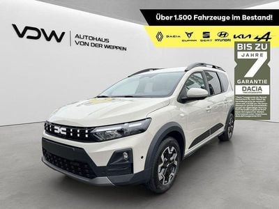 Neu Dacia Jogger Journey 155 PS (114 kW) 2025 Beige Van / Kleinbus