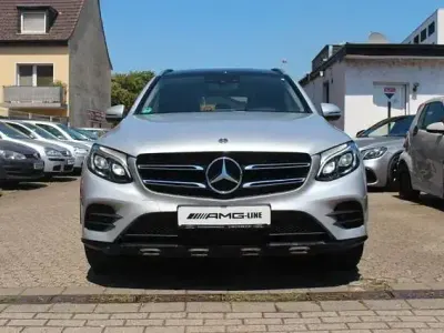 Gebraucht Mercedes GLC250 AMG line 204 PS (150 kW) 2018 Silber SUV