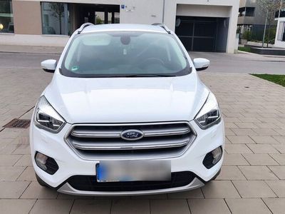 gebraucht Ford Kuga 1,5 EcoBoost 4x2 110kW Titanium Automat...