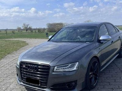 Second-hand Audi S8 519 CP (381 kW) 2014 Berlinǎ