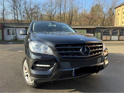Gebraucht Mercedes ML350 2012 Schwarz SUV