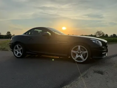Gebraucht Mercedes SLK250 204 PS (150 kW) 2011 Schwarz Cabrio