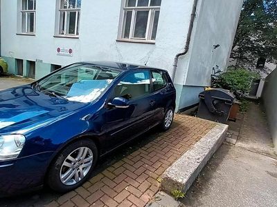 VW Golf V