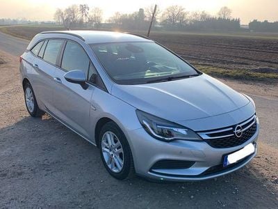 Grau Gebraucht 2018 Opel Astra Kombi | 6.500 € (Guter Preis)