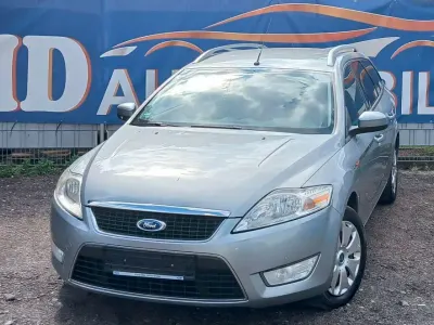 Gebraucht Ford Mondeo Trend 125 PS (91 kW) 2009 Silber Kombi
