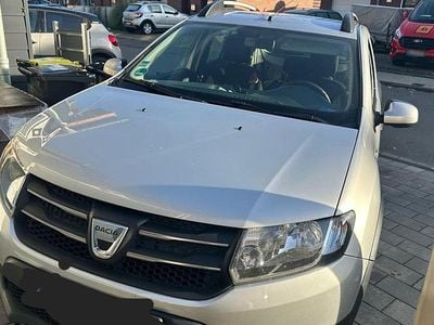 Gebraucht Dacia Sandero Prestige 90 PS (66 kW) 2017 Silber SUV
