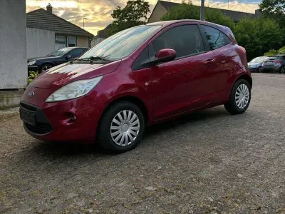 Gebraucht Ford Ka Titanium 69 PS (50 kW) 2010 Rot Kleinwagen