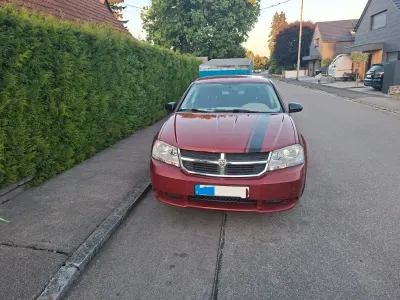 Gebraucht Dodge Avenger SE 156 PS (114 kW) 2008 Rot Limousine