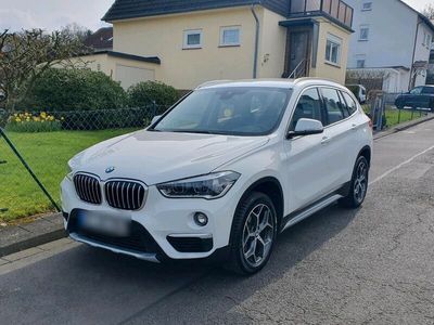 gebraucht BMW X1 sDrive18d xLine Navi PDC Sportsitze