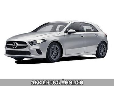 Neu Mercedes A150 AMG line 150 PS (110 kW) 2025 Weiß, polarweiss  unilack (149) Limousine