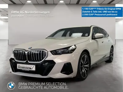 Gebraucht BMW 520 M Sport 197 PS (144 kW) 2025 Weiß Kombi