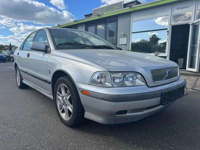 Volvo S40