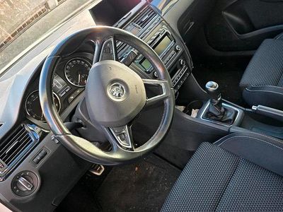 Gebraucht Skoda Rapid Sport 86 PS (63 kW) 2014 Weiß Kleinwagen