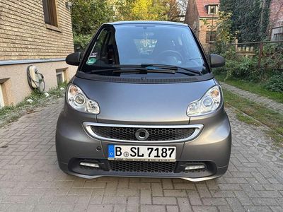 Gebraucht Smart ForTwo Coupé 71 PS (52 kW) 2014 Grau Kleinwagen