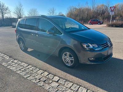 Usata VW Sharan Cup 140 CV (102 kW) 2015 Grigio Monovolume