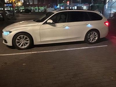 Gebraucht BMW 325 224 PS (164 kW) 2018 Weiß Kombi