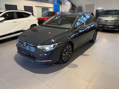 Gebraucht VW Golf VIII Move 150 PS (110 kW) 2023 Grau Limousine