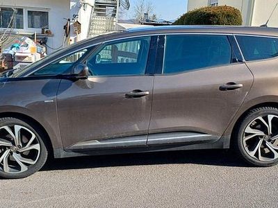 Gebraucht Renault Grand Scénic IV Bose Edition 159 PS (116 kW) 2019 Gold Van / Kleinbus