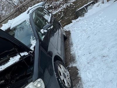 Gebraucht VW Touran 131 PS (96 kW) 2006 Schwarz Van / Kleinbus