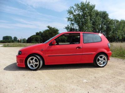 Gebraucht VW Polo 68 PS (50 kW) 1997 Rot Kleinwagen