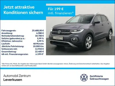 Gebraucht VW T-Cross 150 PS (110 kW) 2023 Grau / rauchgrau (metallic) SUV