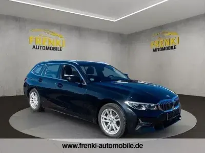 Second-hand BMW 318 Luxury Line 150 CP (110 kW) 2020 Negru Break