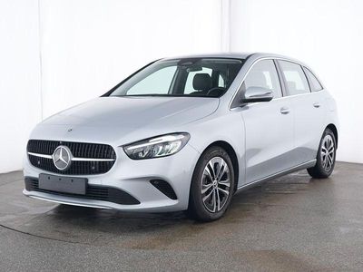 Gebraucht Mercedes B180 Advanced 136 PS (100 kW) 2024 Silber Van / Kleinbus