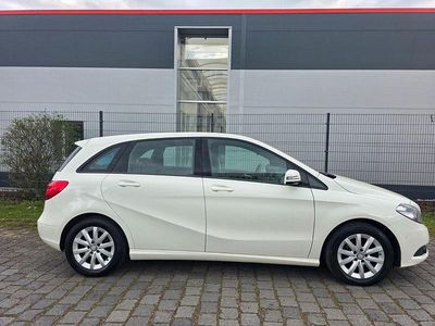 Second-hand Mercedes B180 109 CP (80 kW) 2013 Alb Monovolum