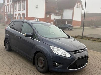 Schwarz Gebraucht 2011 Ford C-MAX Titanium Van / Kleinbus | 5.999 € (Etwas zu teuer)