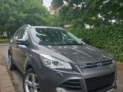 Gebraucht Ford Kuga Titanium 163 PS (119 kW) 2014 Grau SUV