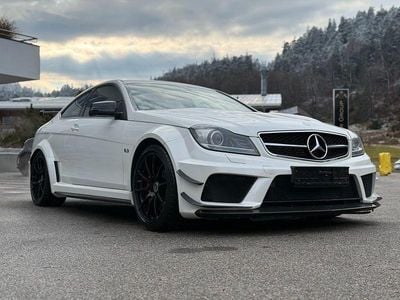 Gebraucht Mercedes C63 AMG AMG 517 PS (380 kW) 2012 Weiß Coupé