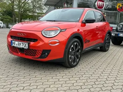 Brugt Fiat 600E La Prima 114 kW (156 HK) 2023 Orange SUV
