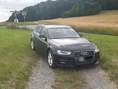 Gebraucht Audi A4 150 PS (110 kW) 2014 Schwarz Kombi