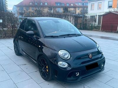 Gebraucht Abarth 695 Competizione 179 PS (131 kW) 2024 Schwarz Kleinwagen