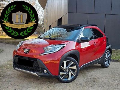 Gebraucht Toyota Aygo X X-plore 72 PS (52 kW) 2022 Rot SUV