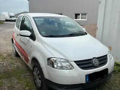 Gebraucht VW Fox 70 PS (51 kW) 2008 Weiß Kleinwagen
