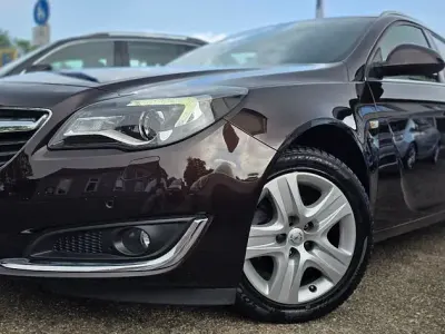Gebraucht Opel Insignia Edition 136 PS (100 kW) 2016 Braun Limousine