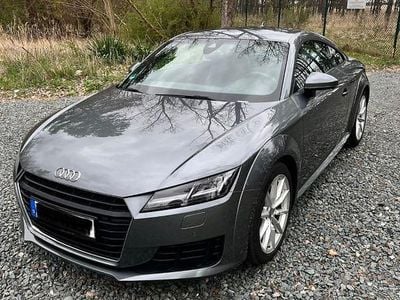 Gebraucht Audi TT Sport 230 PS (169 kW) 2015 Grau Coupé